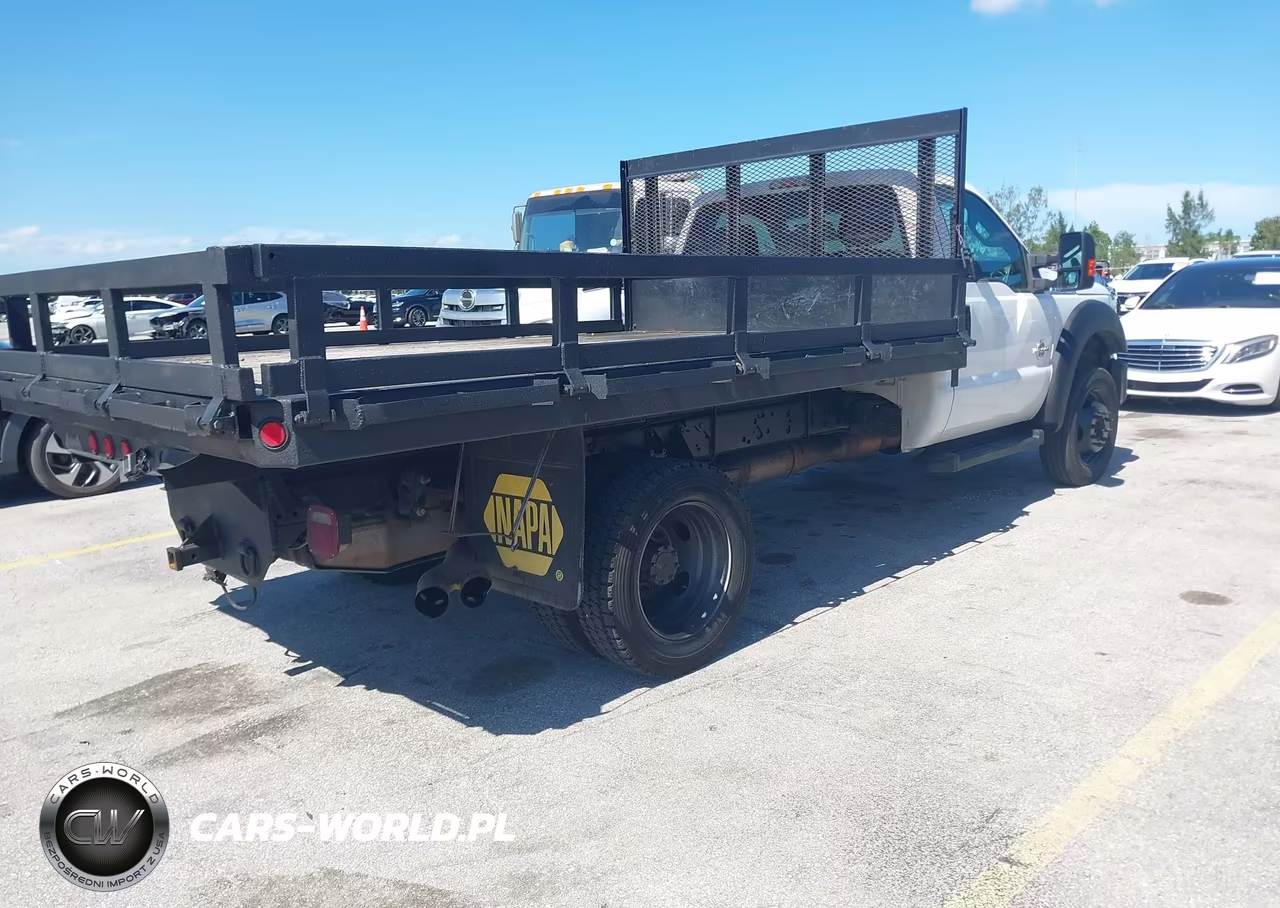 2012 Ford F-550 Chassis Xl-Xlt VIN:1FDUF5HTXCEB79338 - 4