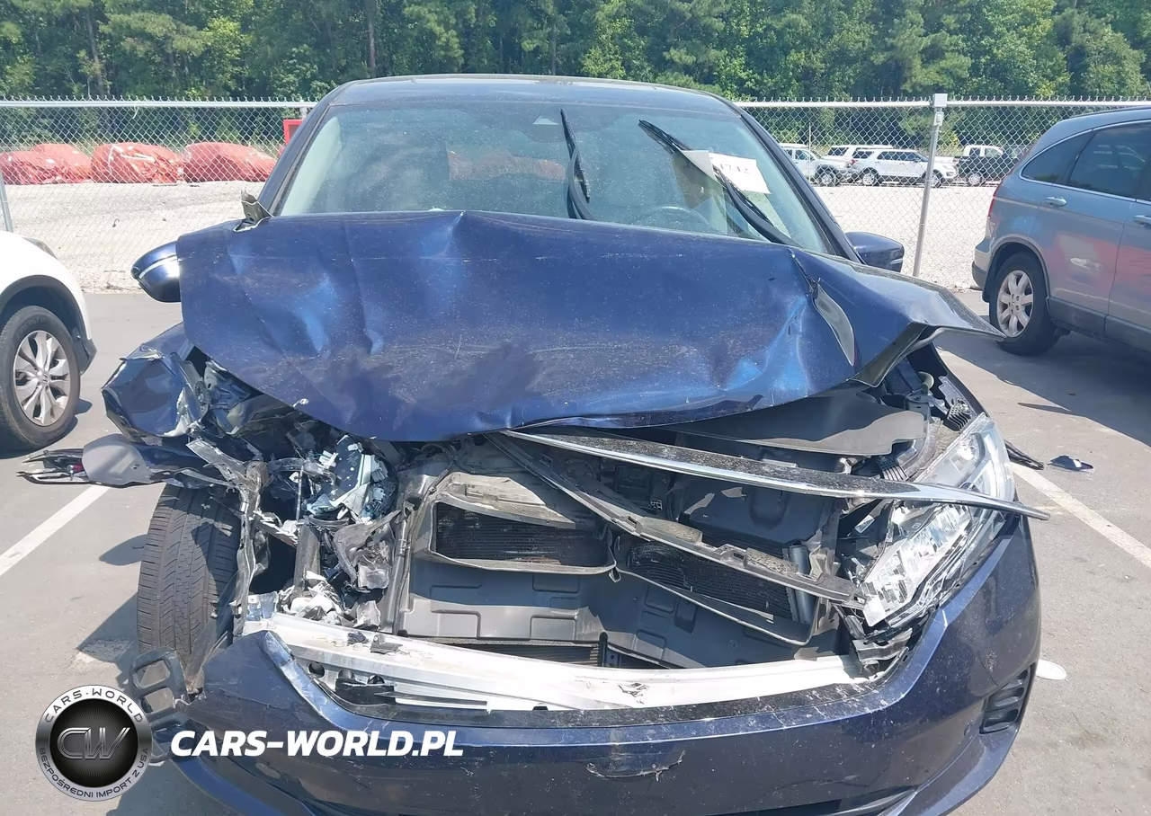 2022 Honda Odyssey Touring VIN:5FNRL6H81NB057604 - 11
