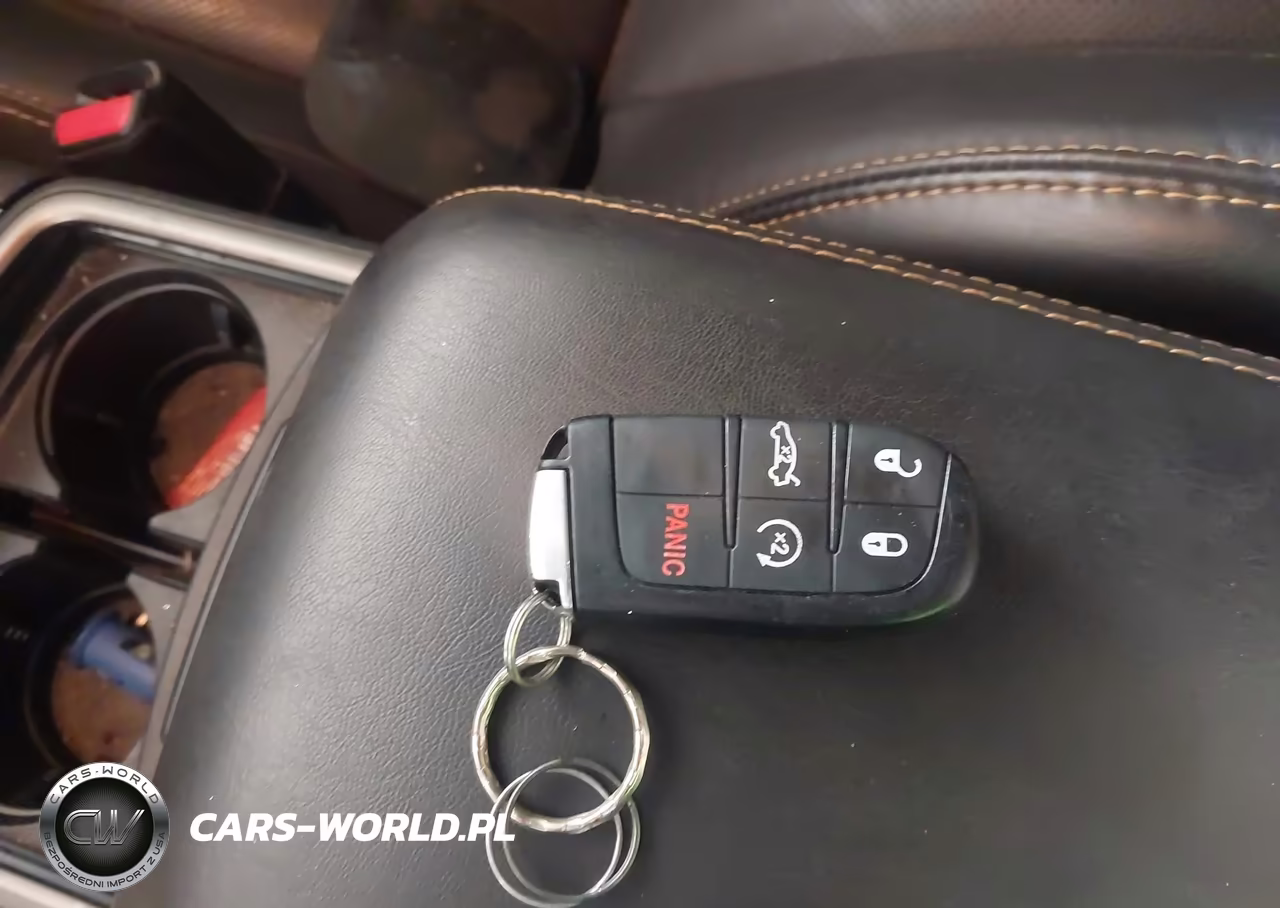 2018 Chrysler 300 300S Awd VIN:2C3CCAGG3JH280057 - 11