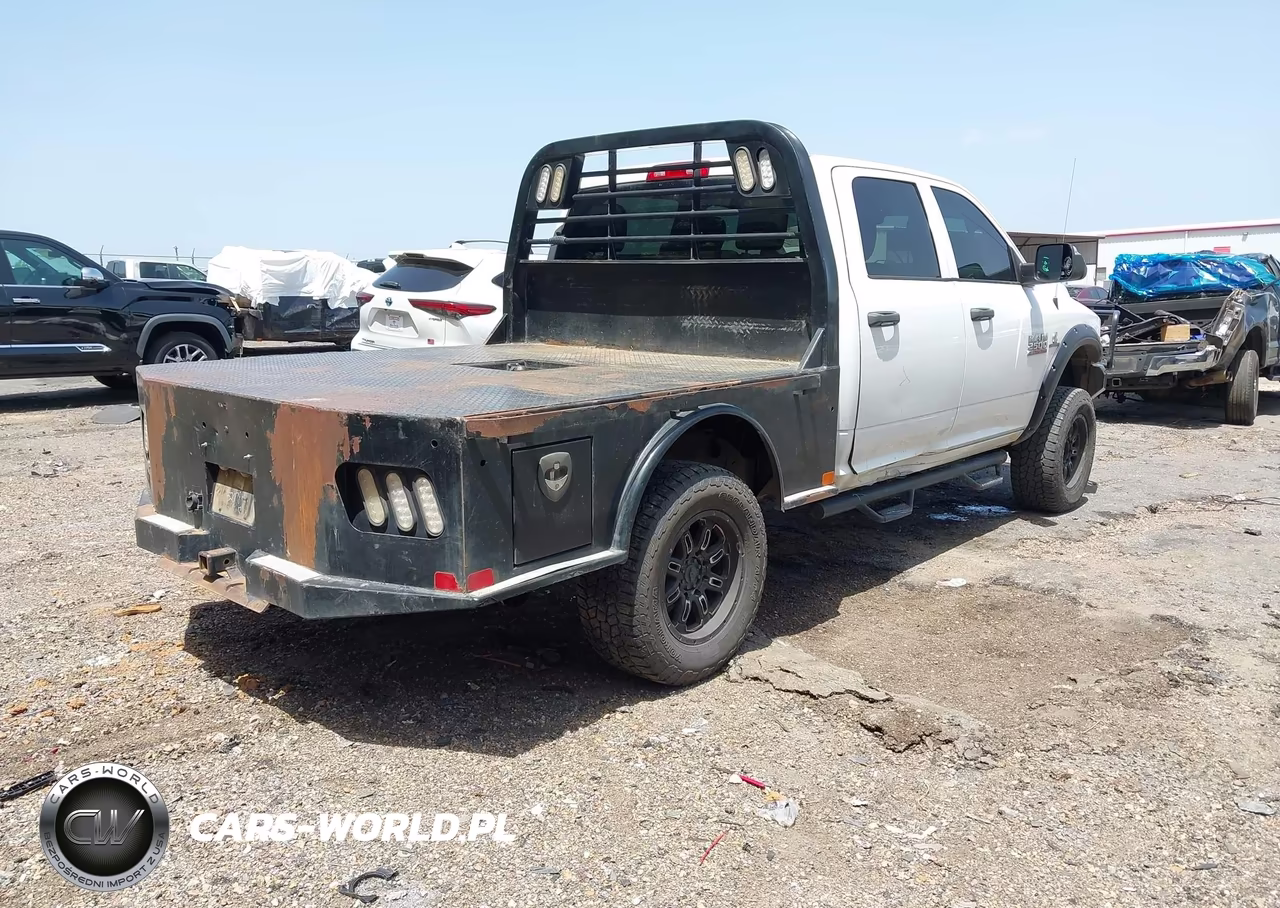 2018 Ram 2500 Tradesman 4X4 6'4 Box VIN:3C6UR5CL0JG275382 - 4