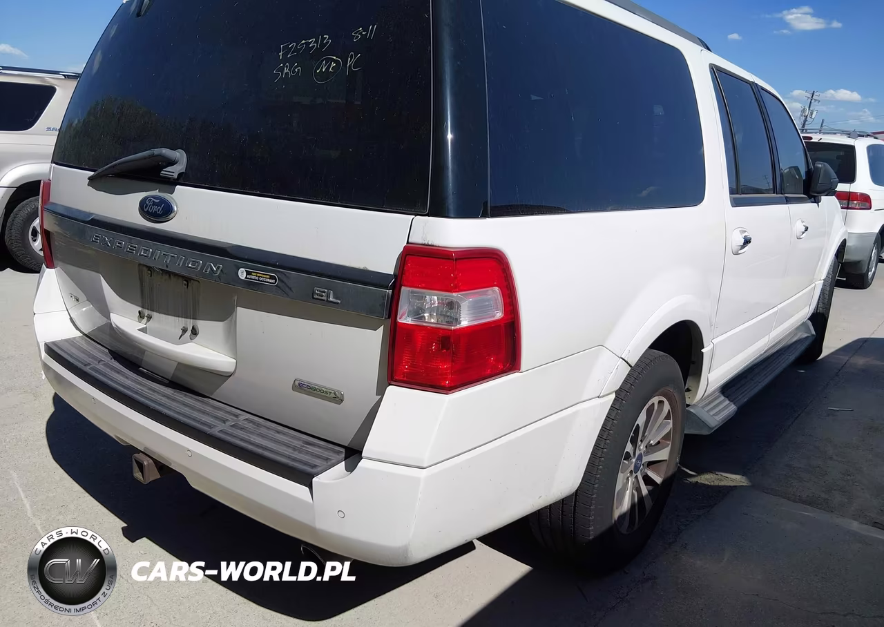 2015 Ford Expedition El Xlt VIN:1FMJK1JT8FEF25313 - 4