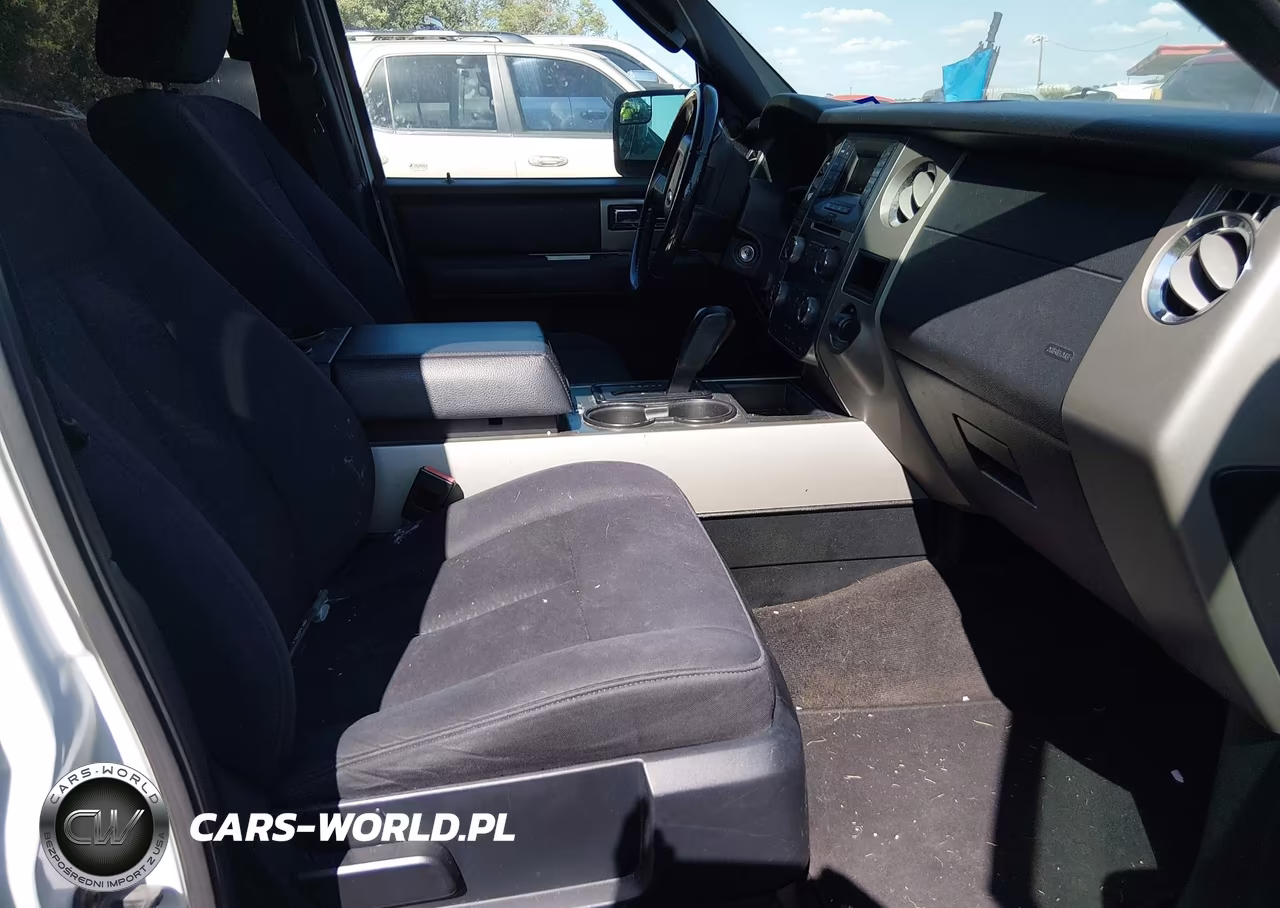 2015 Ford Expedition El Xlt VIN:1FMJK1JT8FEF25313 - 5