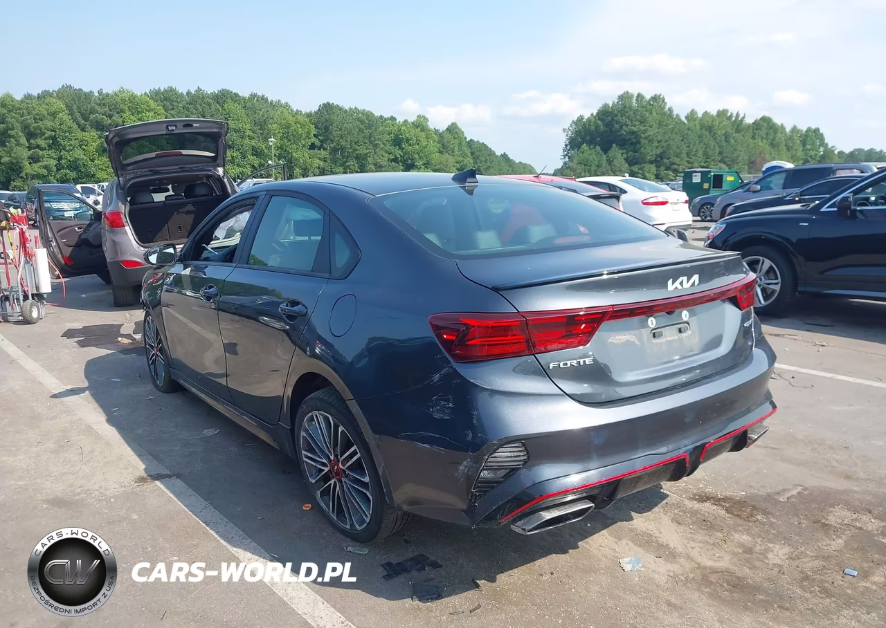 2024 Kia Forte Gt VIN:3KPF44AC8RE784575 - 3