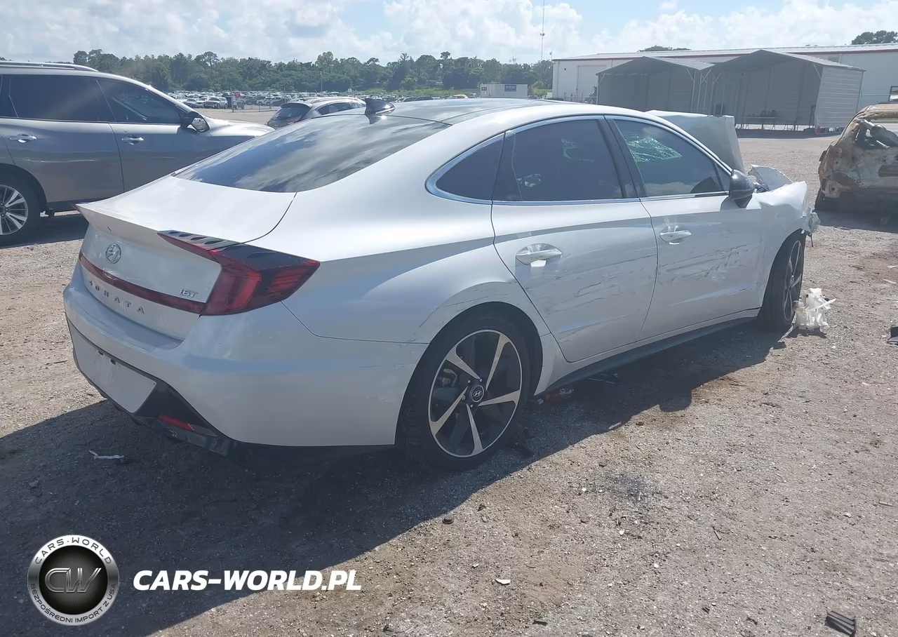 2022 Hyundai Sonata Sel Plus VIN:5NPEJ4J28NH150247 - 4