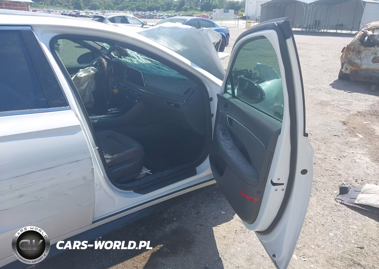 2022 Hyundai Sonata Sel Plus VIN:5NPEJ4J28NH150247 - 5