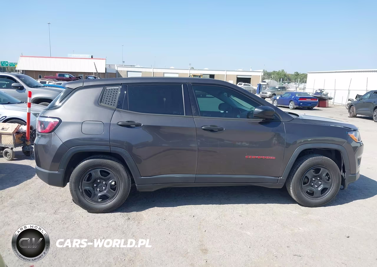 2018 Jeep Compass Sport Fwd VIN:3C4NJCABXJT204135 - 13