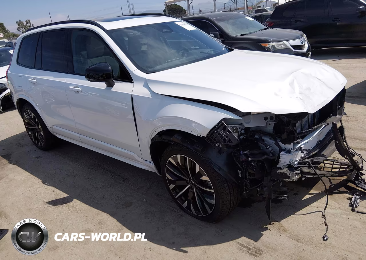 2026 Volvo Xc90 Plug-In Hybrid Ultra Dark Theme, T8 Awd, Electric-Gasoline, 7 Seats – zdjęcie 1 z 17