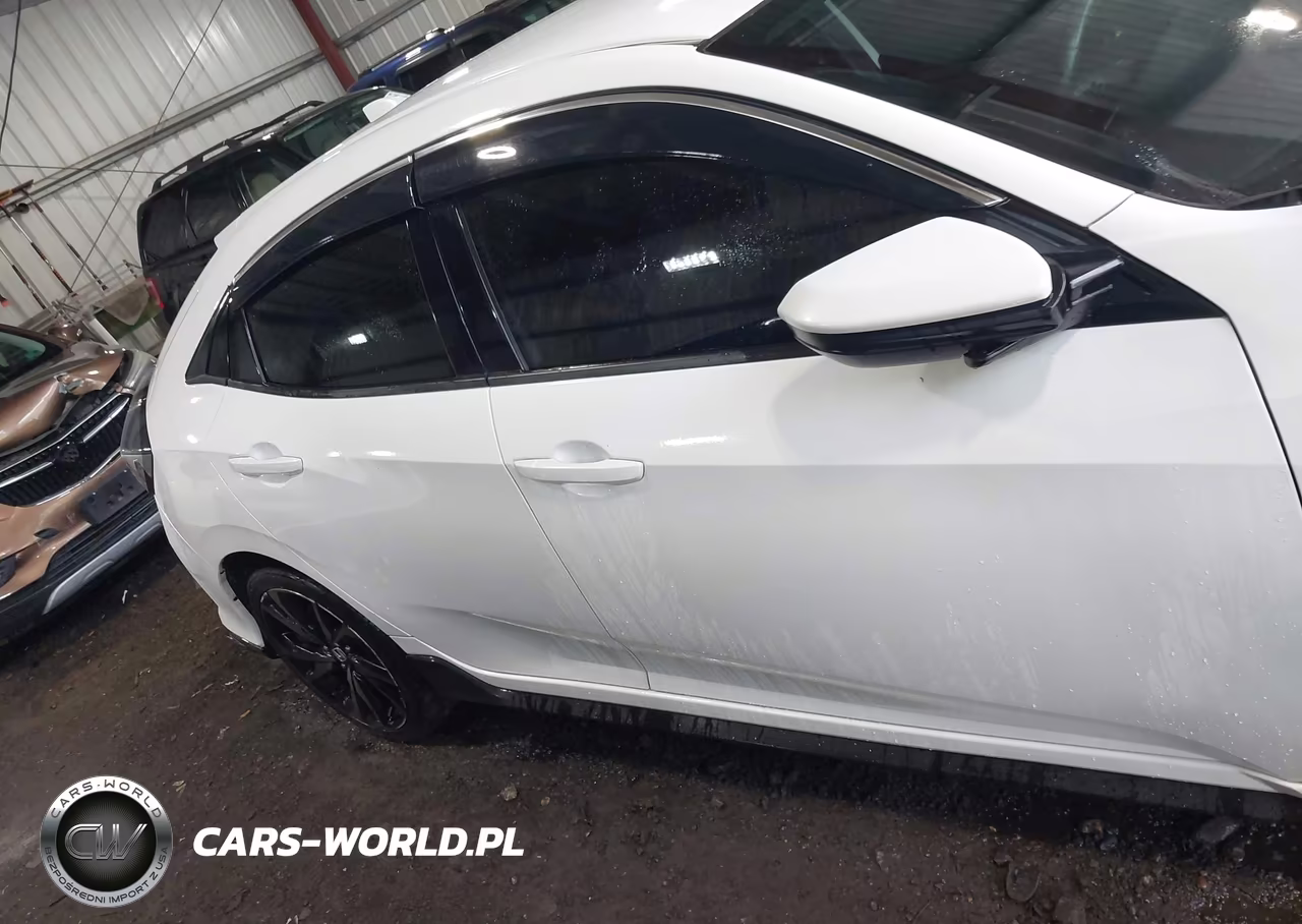 2017 Honda Civic Sport VIN:SHHFK7H40HU427453 - 13