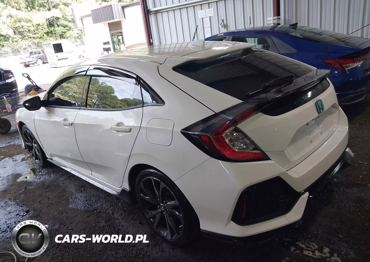 2017 Honda Civic Sport VIN:SHHFK7H40HU427453 - 3