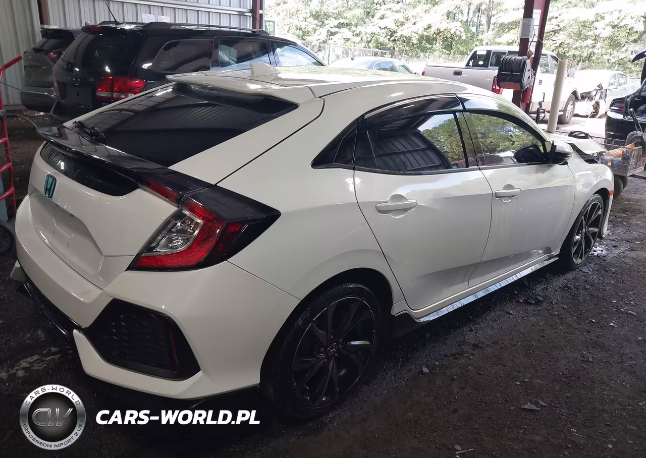 2017 Honda Civic Sport VIN:SHHFK7H40HU427453 - 4