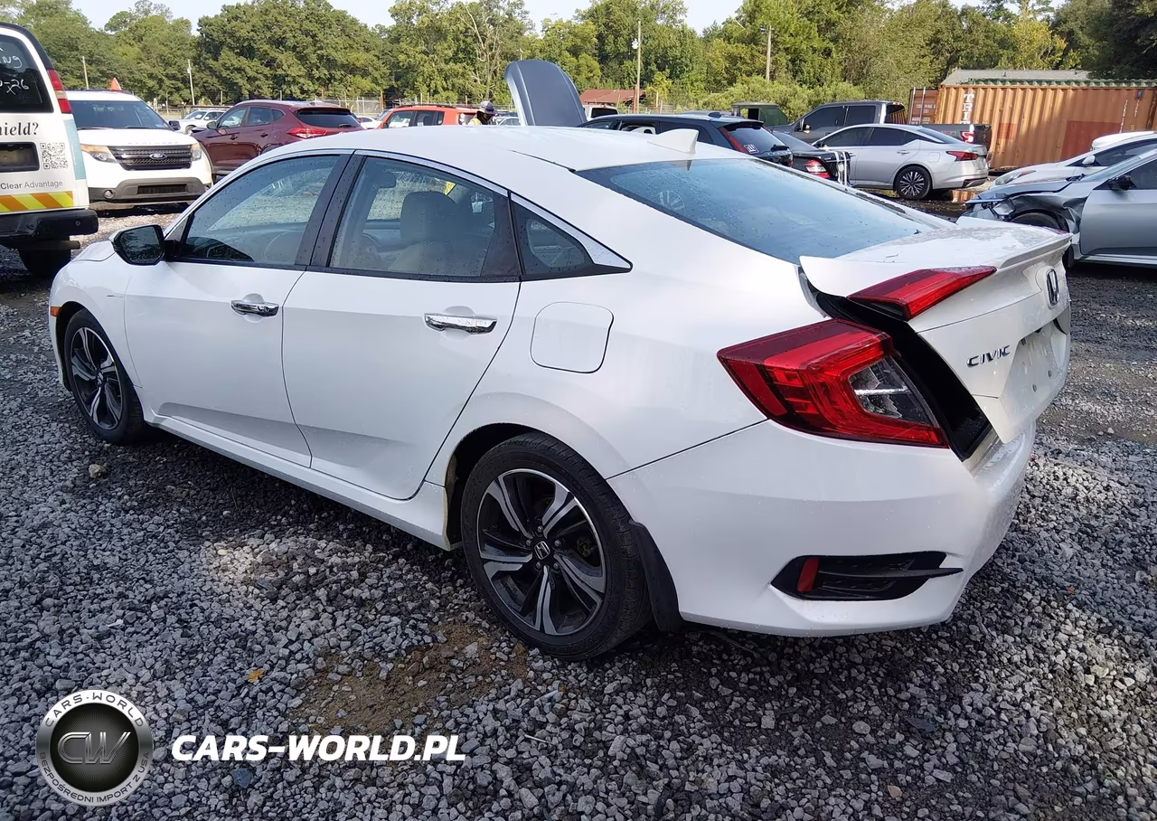 2016 Honda Civic Touring VIN:19XFC1F98GE020396 - 3
