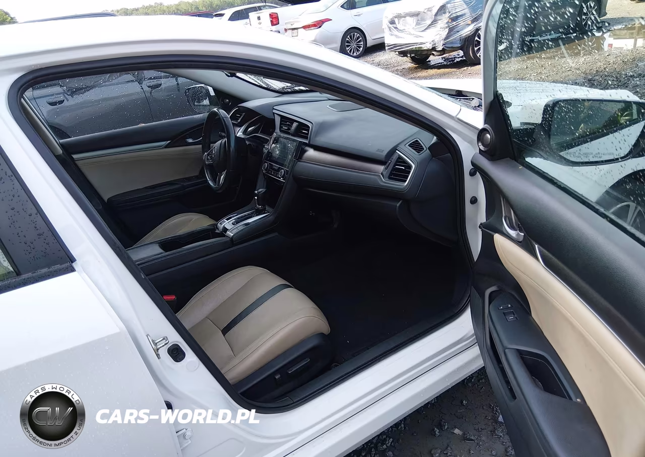 2016 Honda Civic Touring VIN:19XFC1F98GE020396 - 5