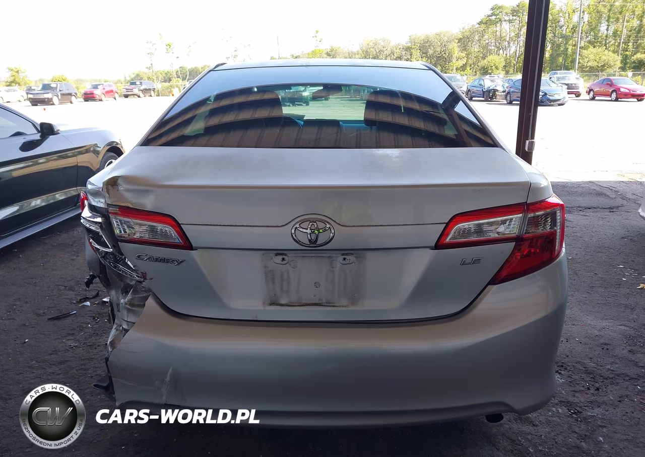 2013 Toyota Camry Le VIN:4T4BF1FK4DR284643 - 15