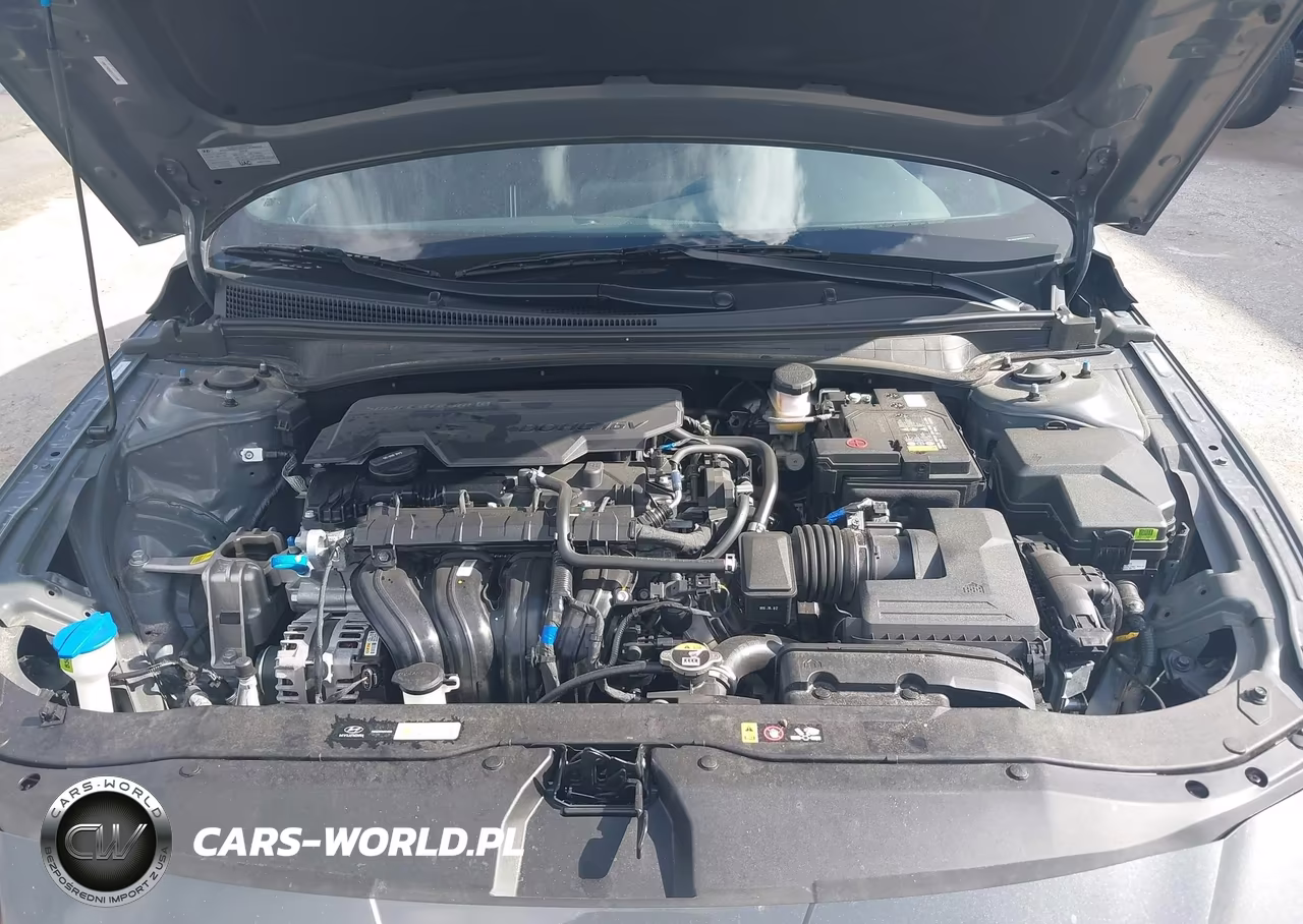 2026 Hyundai Elantra Sel Sport VIN:KMHLM4DG0TU121992 - 10