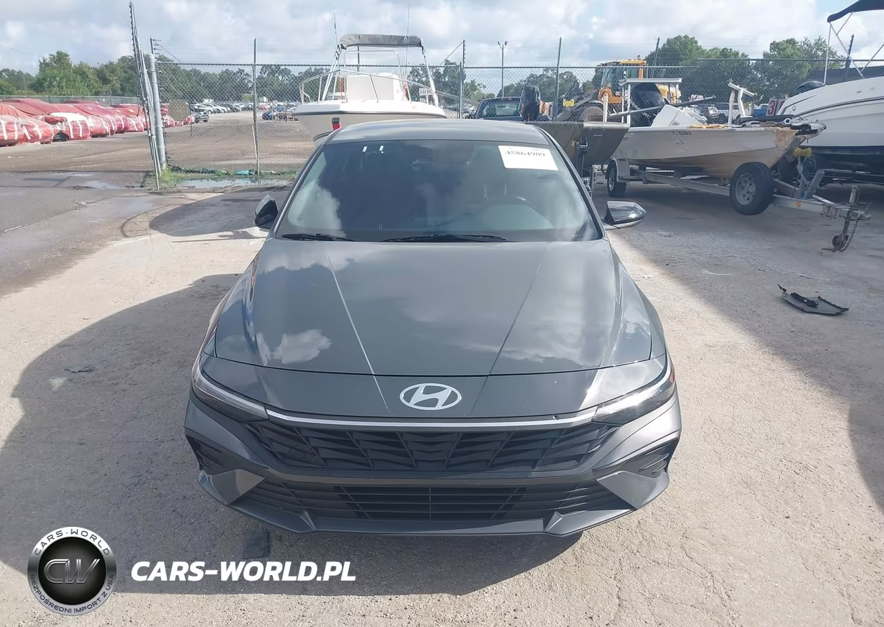 2026 Hyundai Elantra Sel Sport VIN:KMHLM4DG0TU121992 - 13