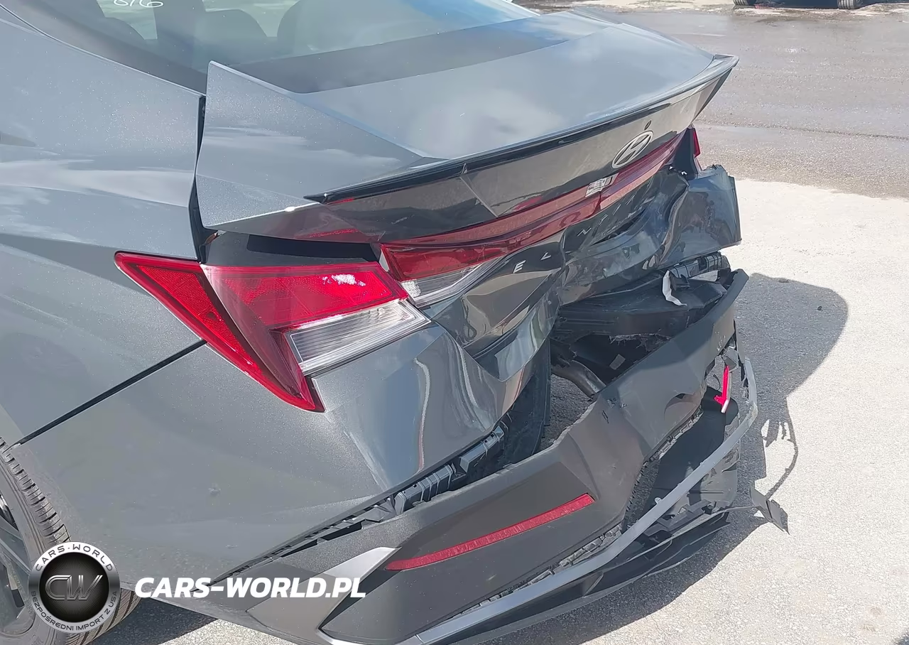 2026 Hyundai Elantra Sel Sport VIN:KMHLM4DG0TU121992 - 6