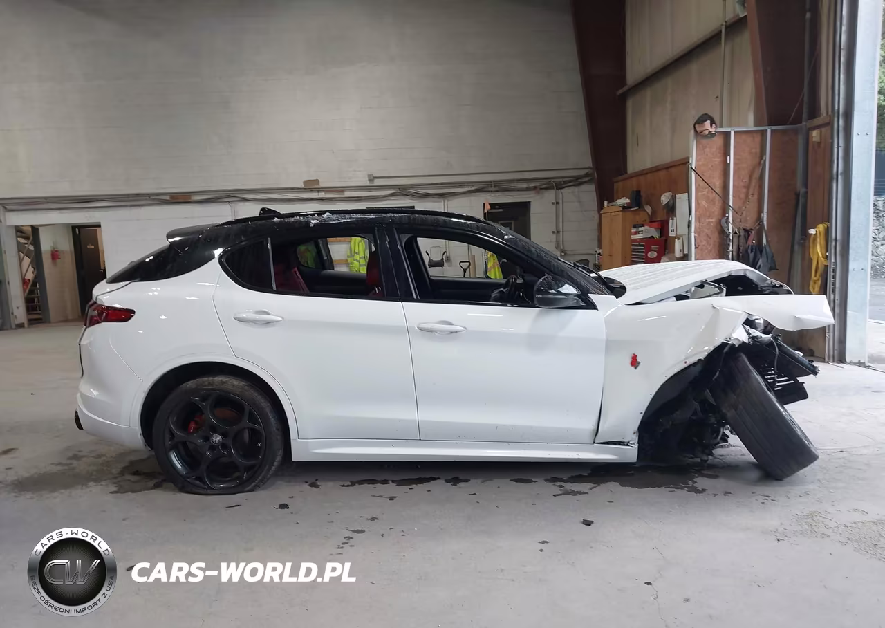 2022 Alfa Romeo Stelvio Veloce Ti Awd VIN:ZASPAKBN1N7D45897 - 13