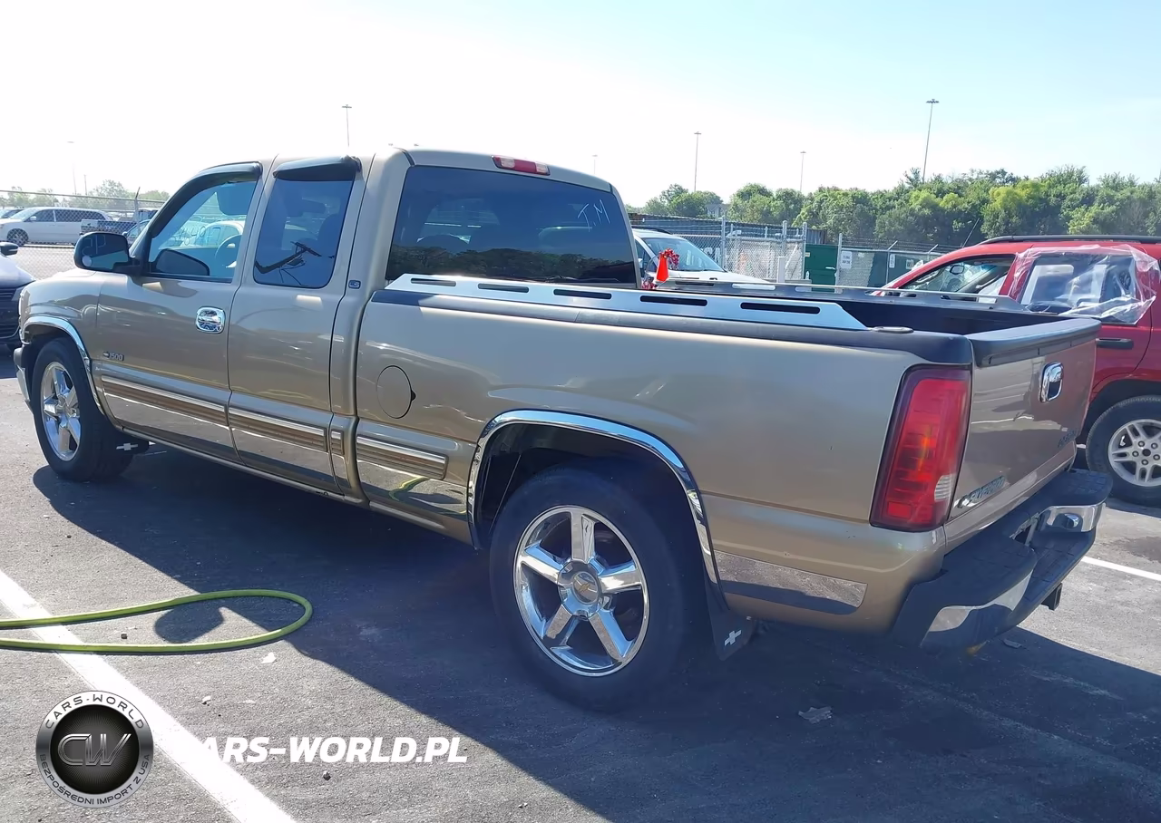 2000 Chevrolet Silverado 1500 Ls VIN:2GCEC19T4Y1388320 - 3