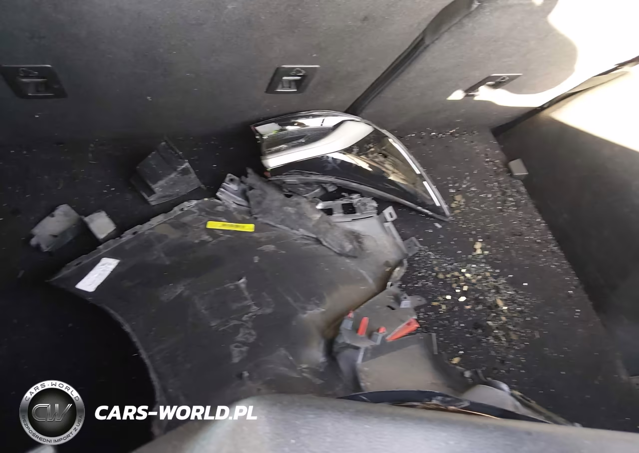 2023 Ford Escape St-Line VIN:1FMCU0MN7PUA00468 - 12