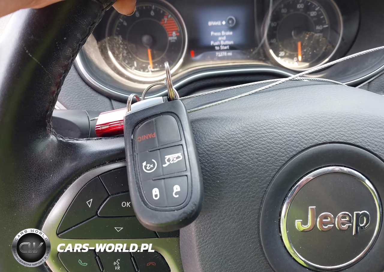 2019 Jeep Cherokee Limited 4X4 VIN:1C4PJMDX8KD471268 - 11