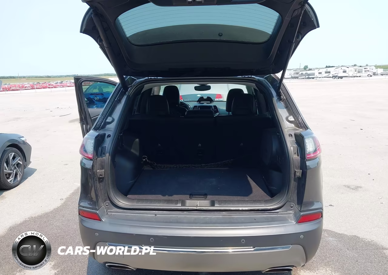 2019 Jeep Cherokee Limited 4X4 VIN:1C4PJMDX8KD471268 - 17
