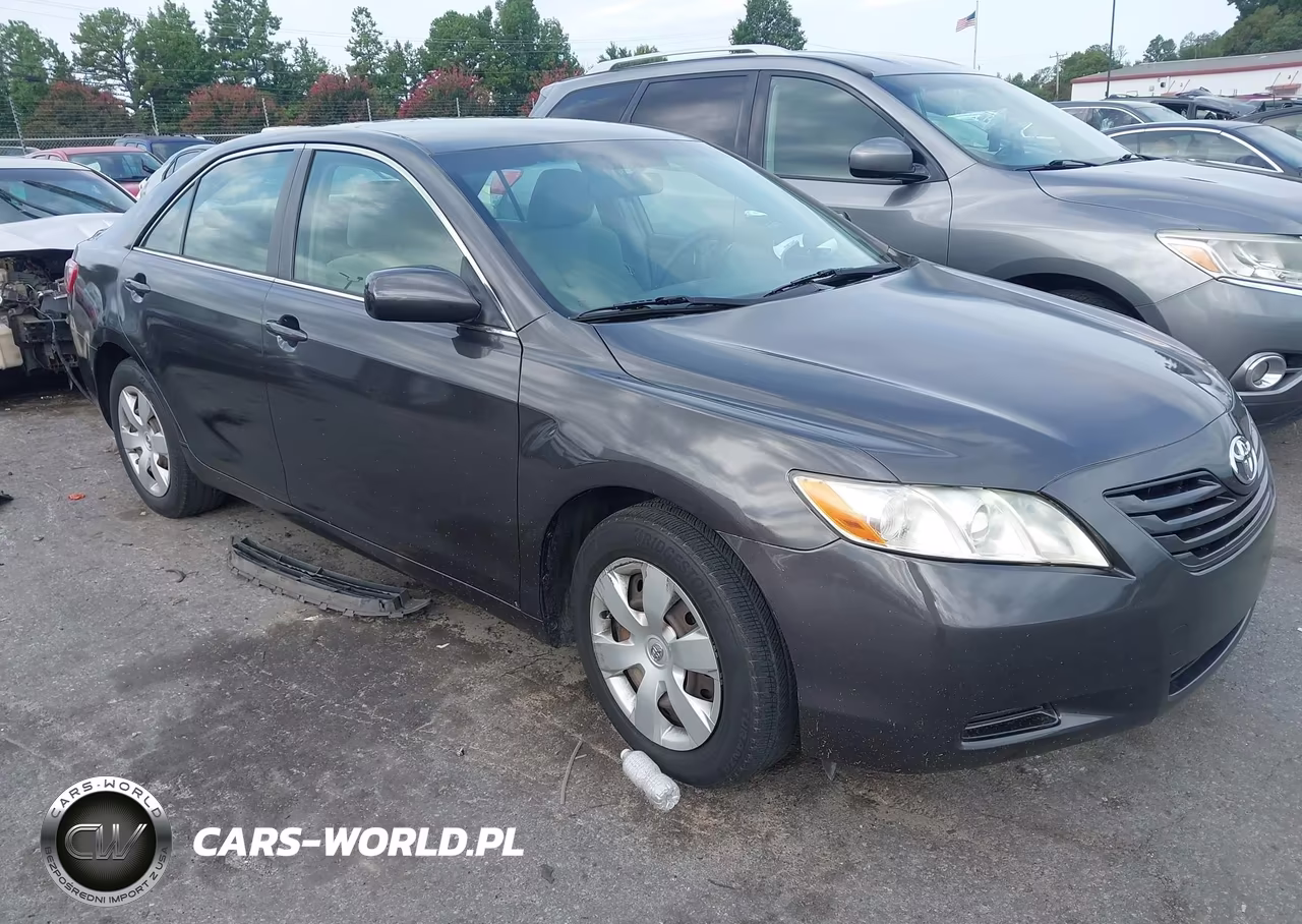 2007 Toyota Camry Le – zdjęcie 1 z 11