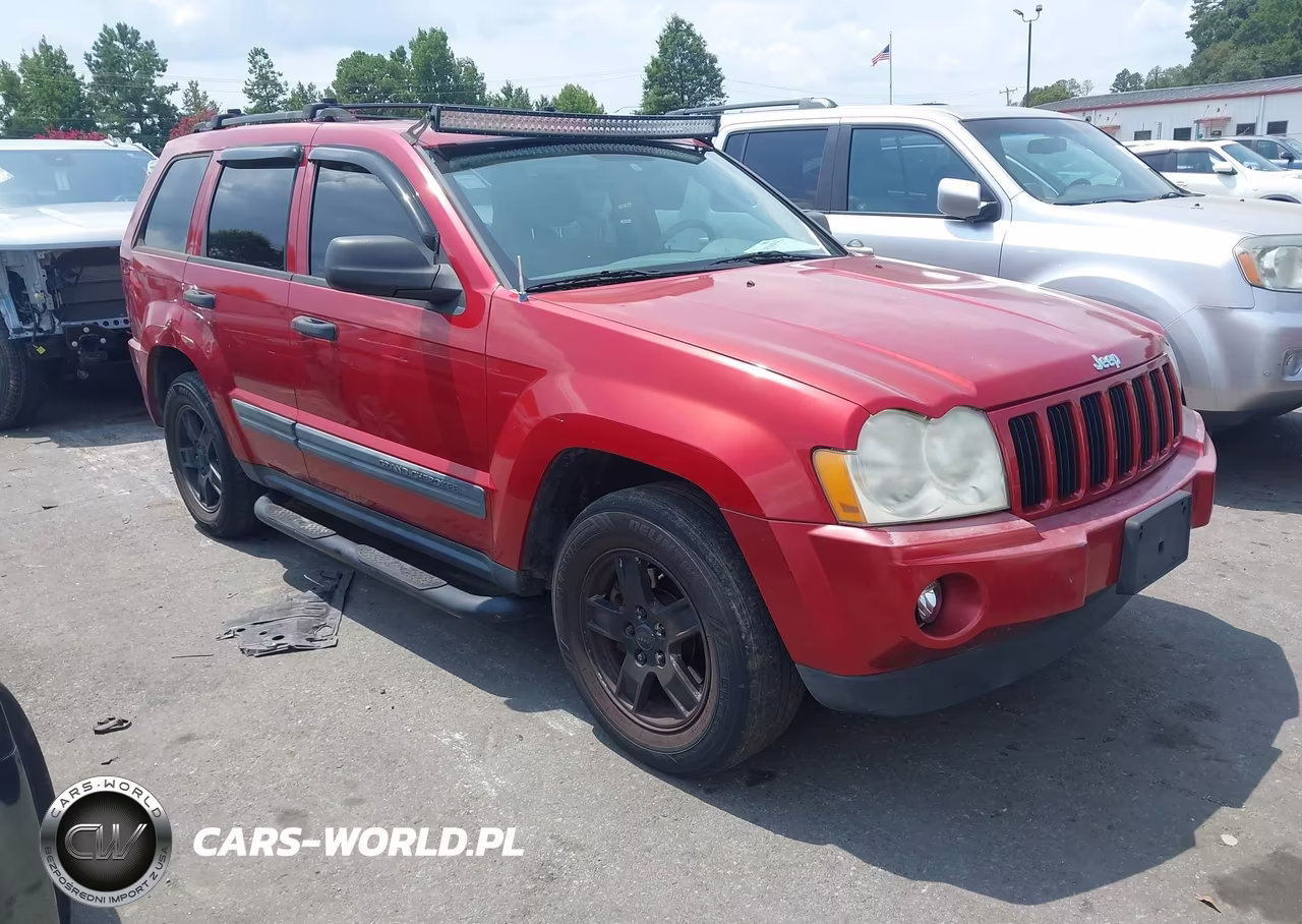 2005 Jeep Grand Cherokee Laredo