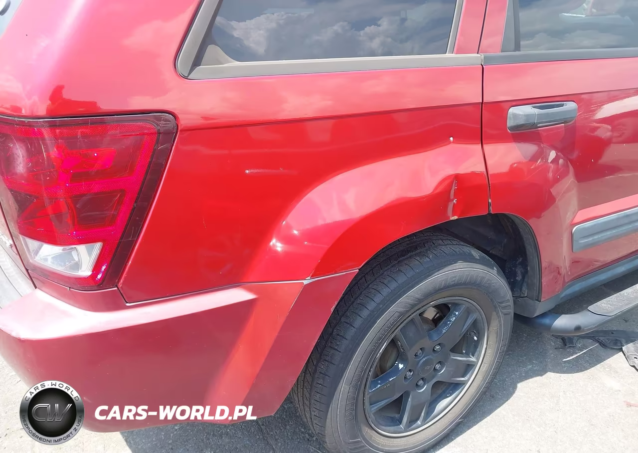 2005 Jeep Grand Cherokee Laredo VIN:1J4GR48K85C701032 - 6