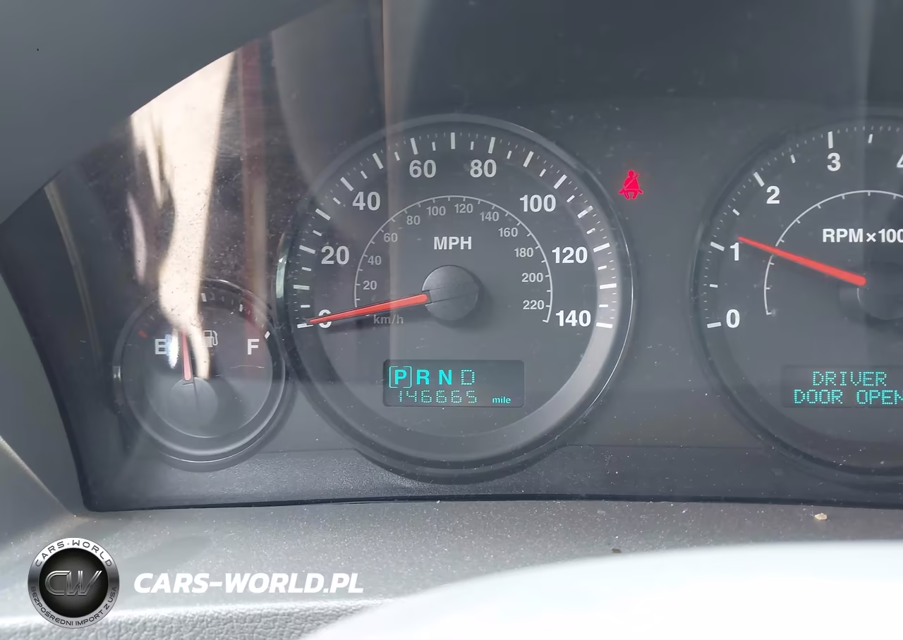 2005 Jeep Grand Cherokee Laredo VIN:1J4GR48K85C701032 - 7