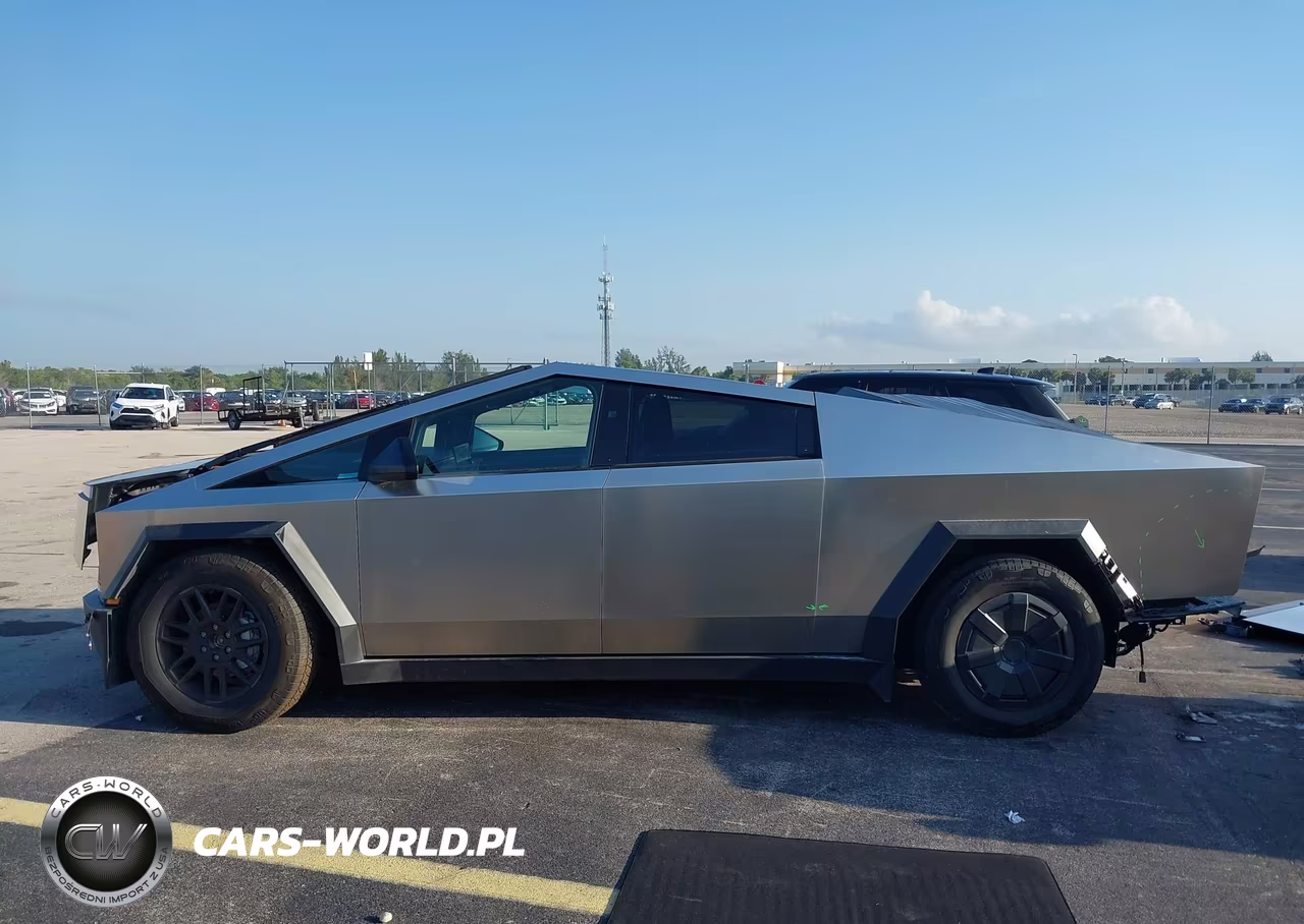 2025 Tesla Cybertruck All-Wheel Drive VIN:7G2CEHED5SA071363 - 14