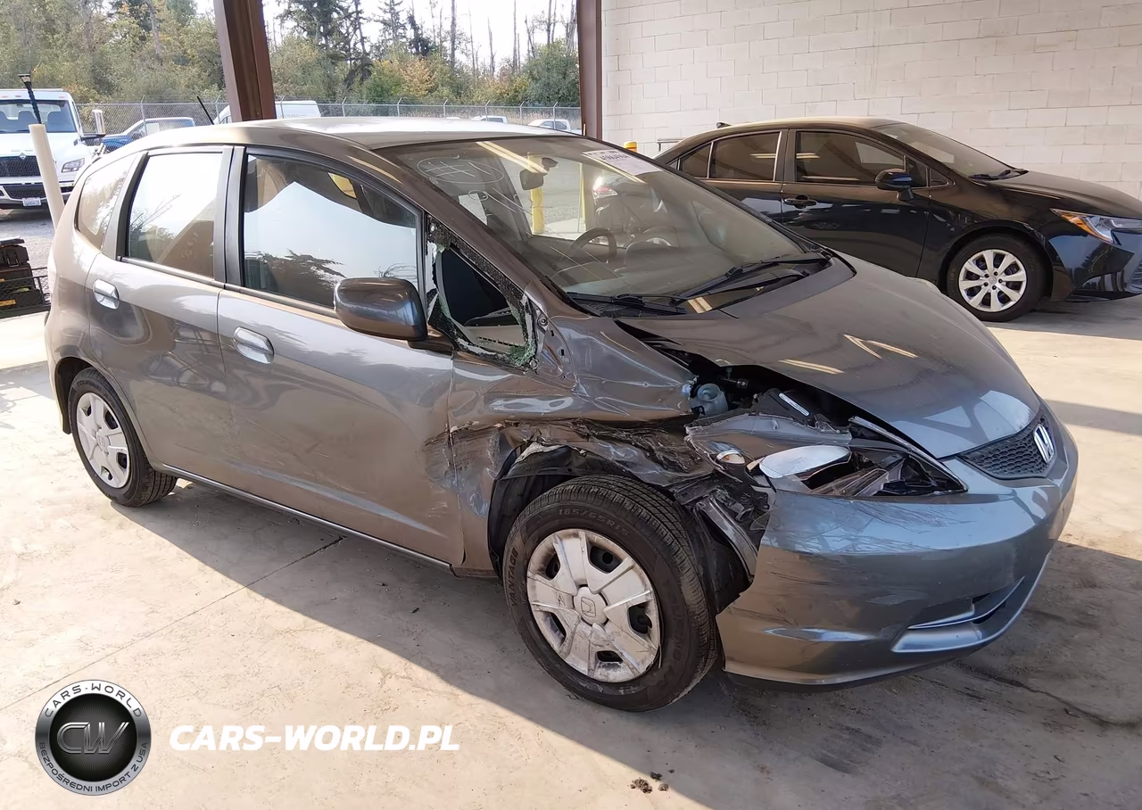2013 Honda Fit VIN:JHMGE8H38DC060348 - 1