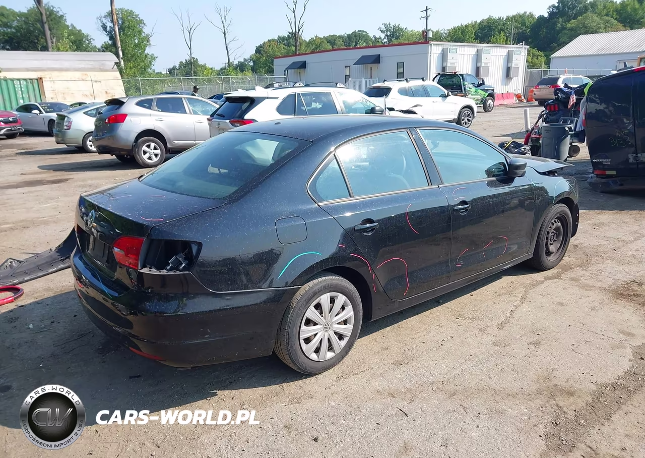2012 Volkswagen Jetta 2.0L S VIN:3VW2K7AJ6CM319081 - 4