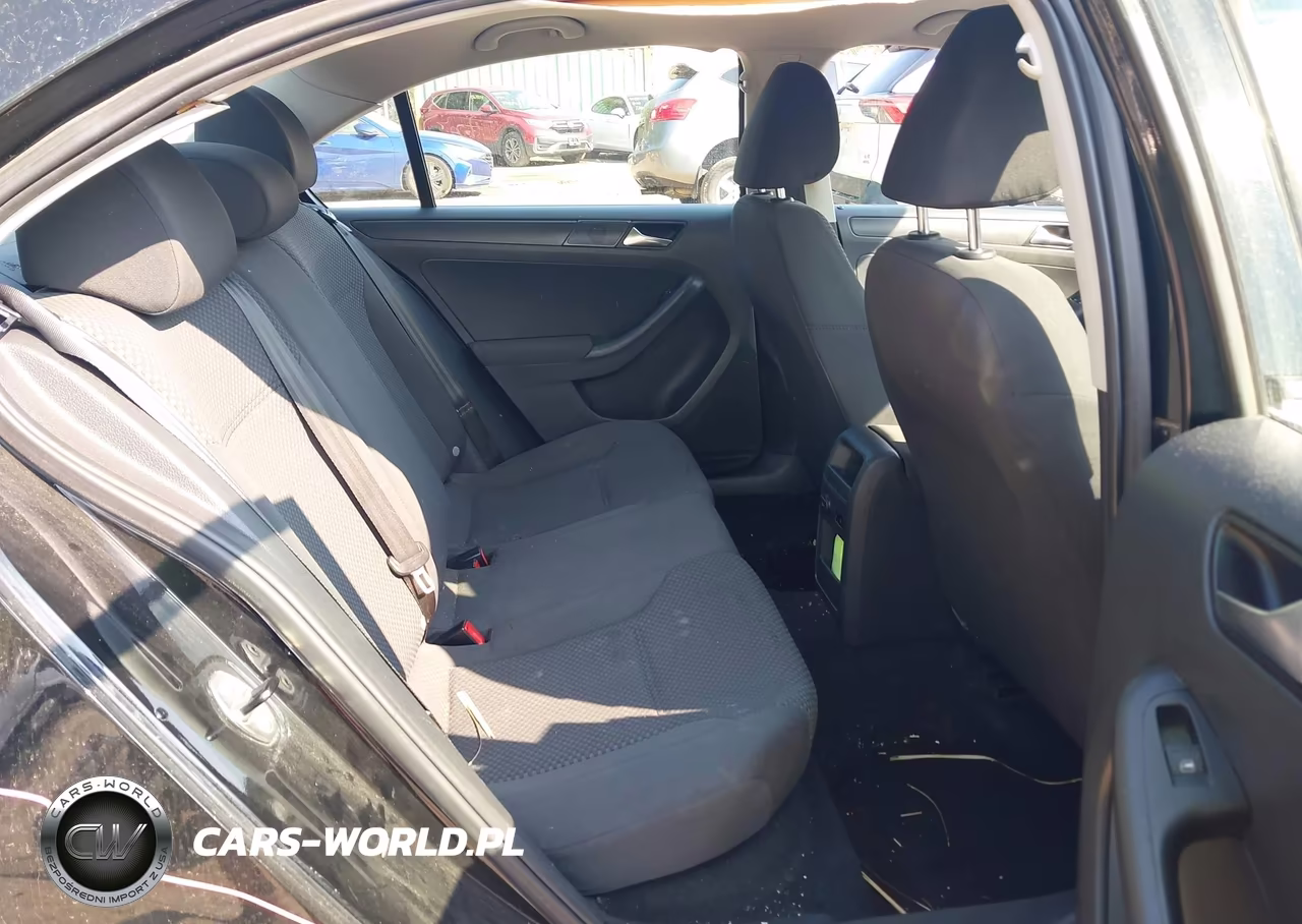 2012 Volkswagen Jetta 2.0L S VIN:3VW2K7AJ6CM319081 - 8