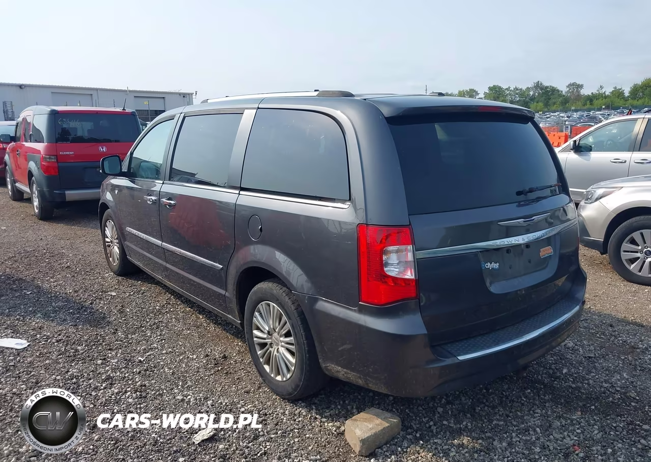 2014 Chrysler Town & Country Touring-L 30Th Anniversary VIN:2C4RC1CG5ER374355 - 3