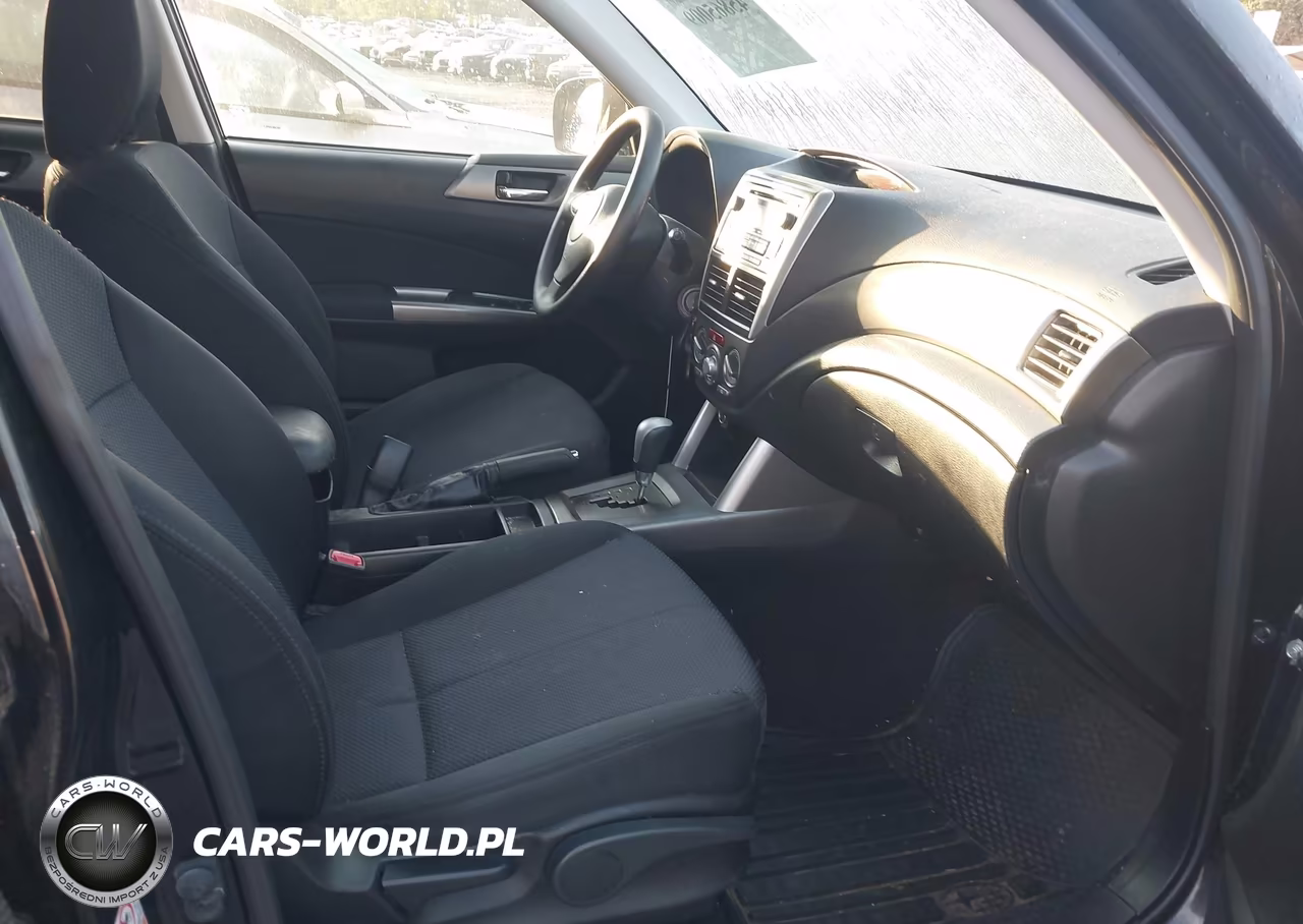 2013 Subaru Forester 2.5X Premium VIN:JF2SHACC5DH423176 - 5