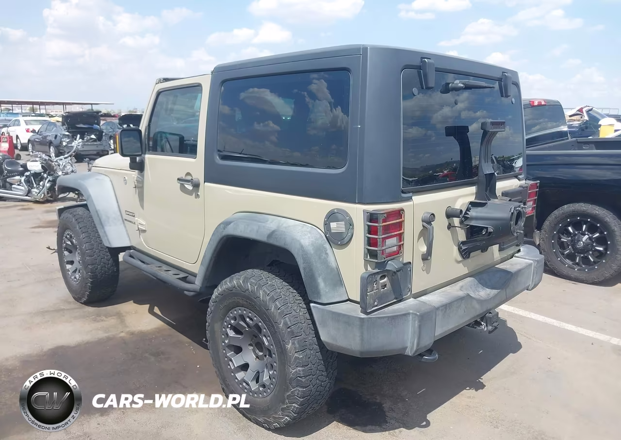 2017 Jeep Wrangler Sport VIN:1C4AJWAG3HL656641 - 3