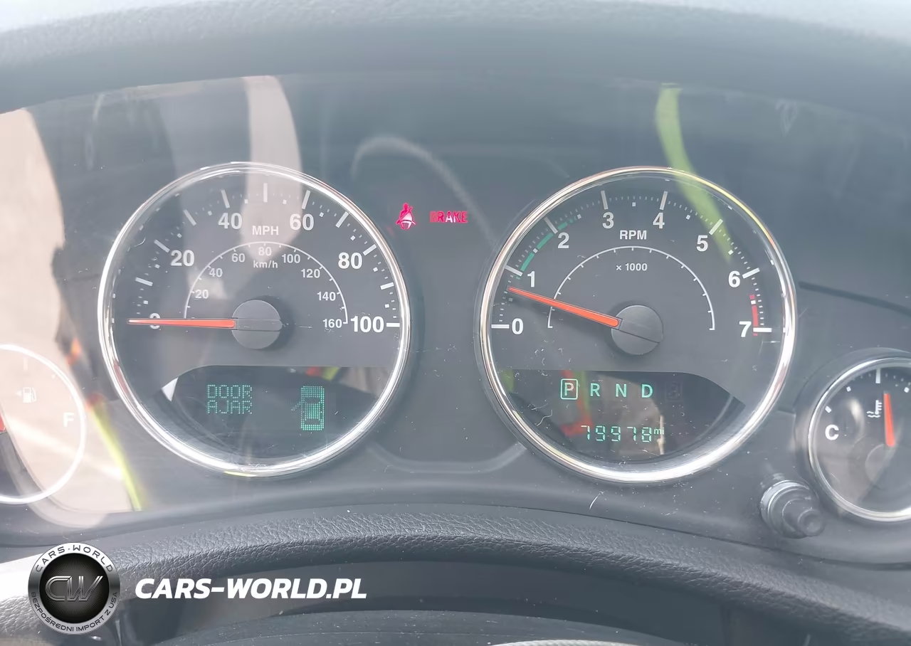2017 Jeep Wrangler Sport VIN:1C4AJWAG3HL656641 - 7