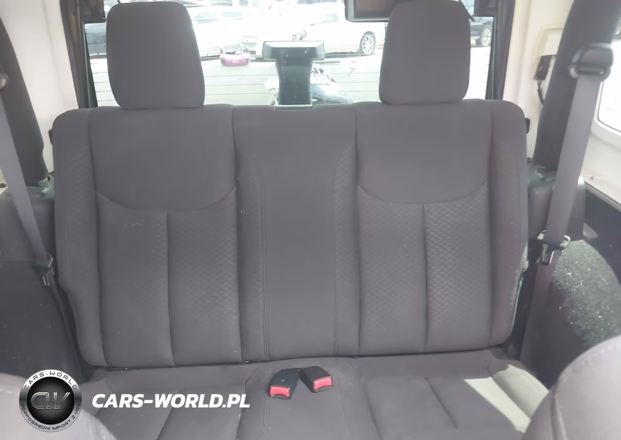 2017 Jeep Wrangler Sport VIN:1C4AJWAG3HL656641 - 8