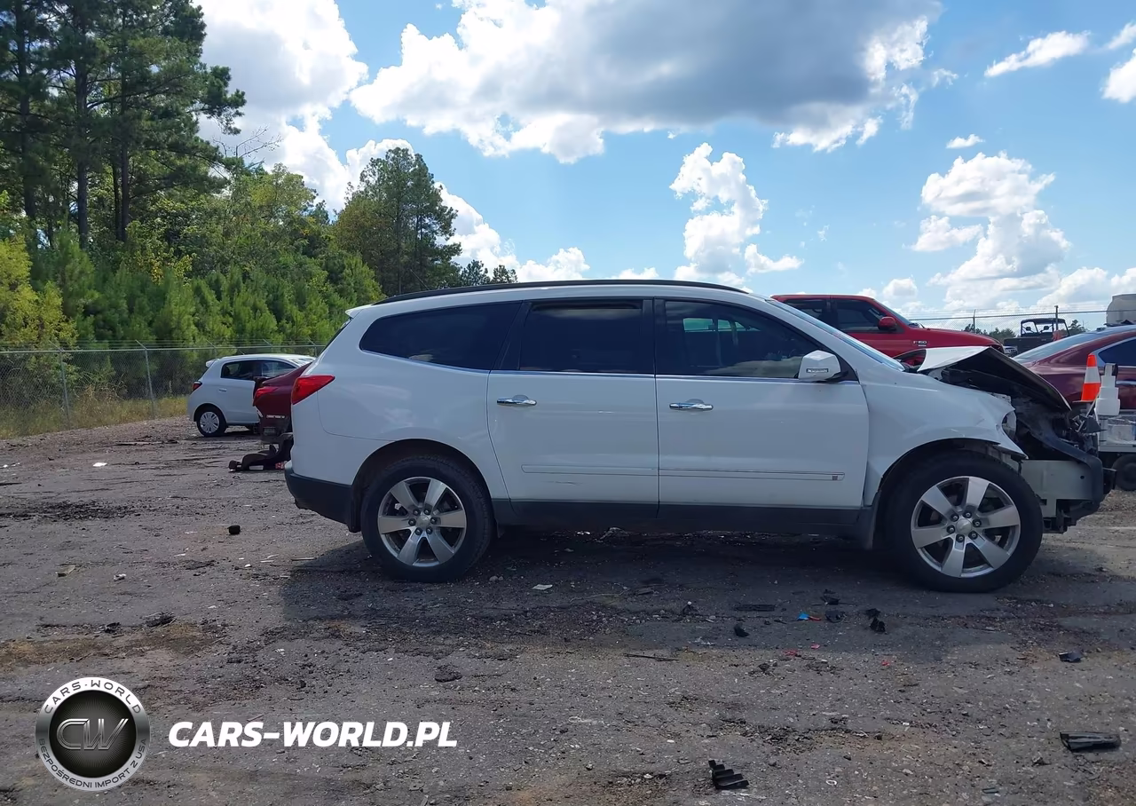 2010 Chevrolet Traverse Ltz VIN:1GNLRHED4AS100158 - 14