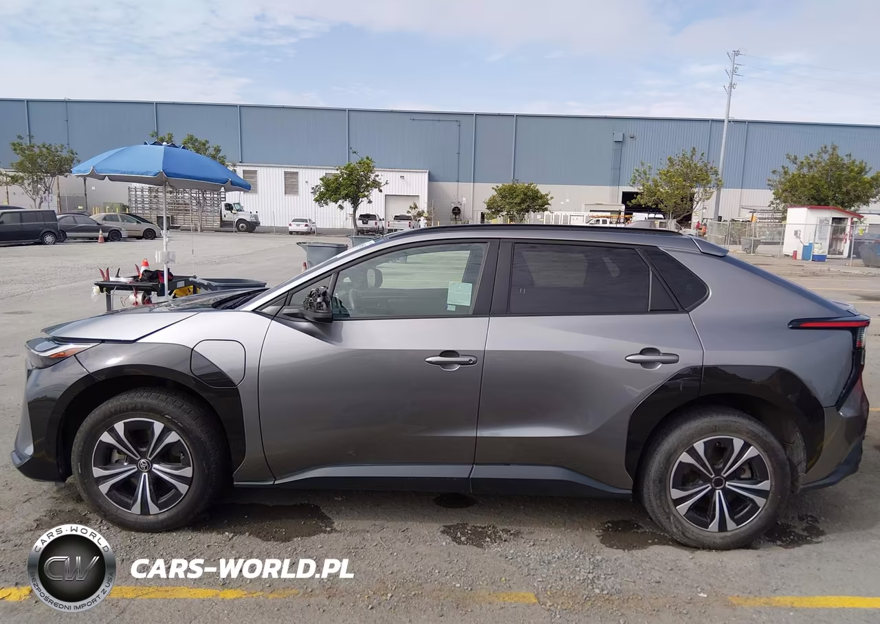 2023 Toyota Bz4X Xle VIN:JTMAAAAA0PA025712 - 14