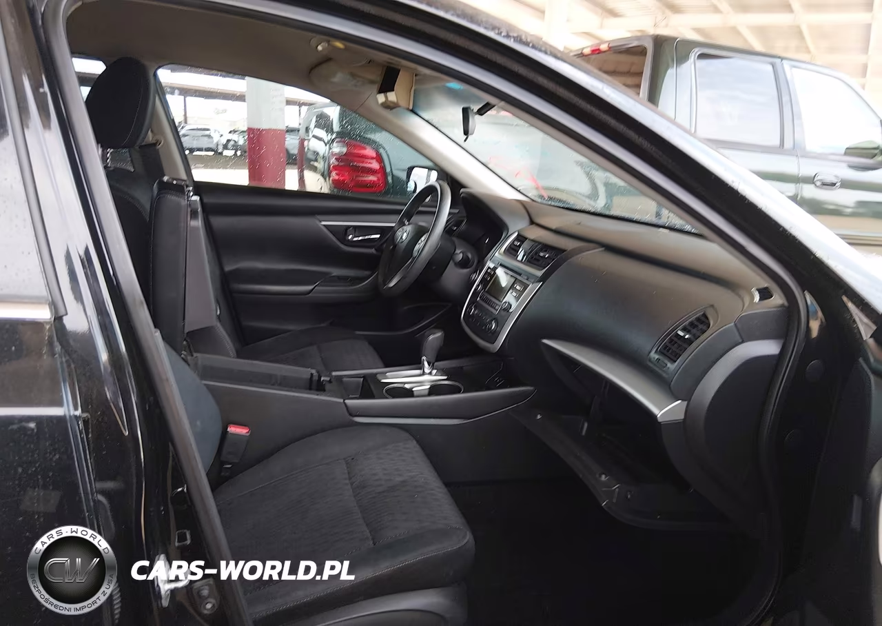 2016 Nissan Altima 2.5 S VIN:1N4AL3AP3GC192599 - 5