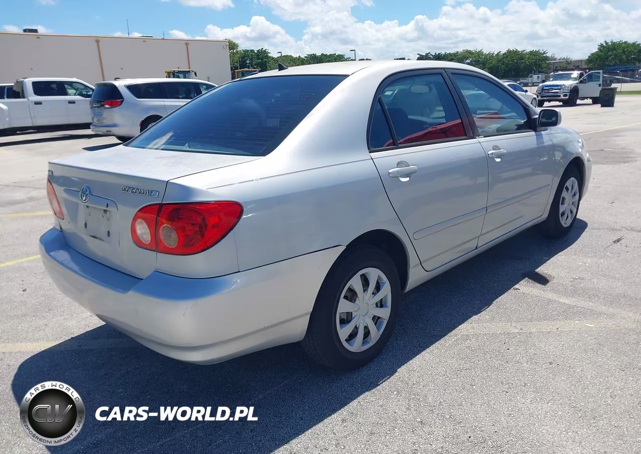 2005 Toyota Corolla Le VIN:1NXBR32E15Z384018 - 4