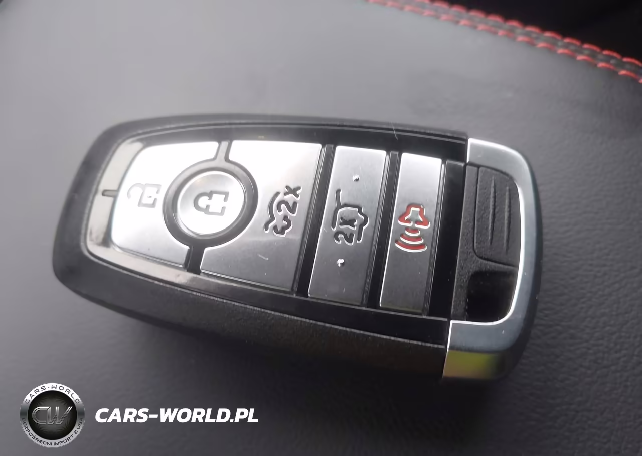 2025 Ford Mustang Mach-E Premium VIN:3FMTK3SU0SMA52779 - 11