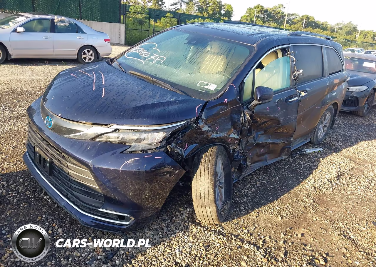 2024 Toyota Sienna Xle VIN:5TDJRKEC1RS211310 - 2