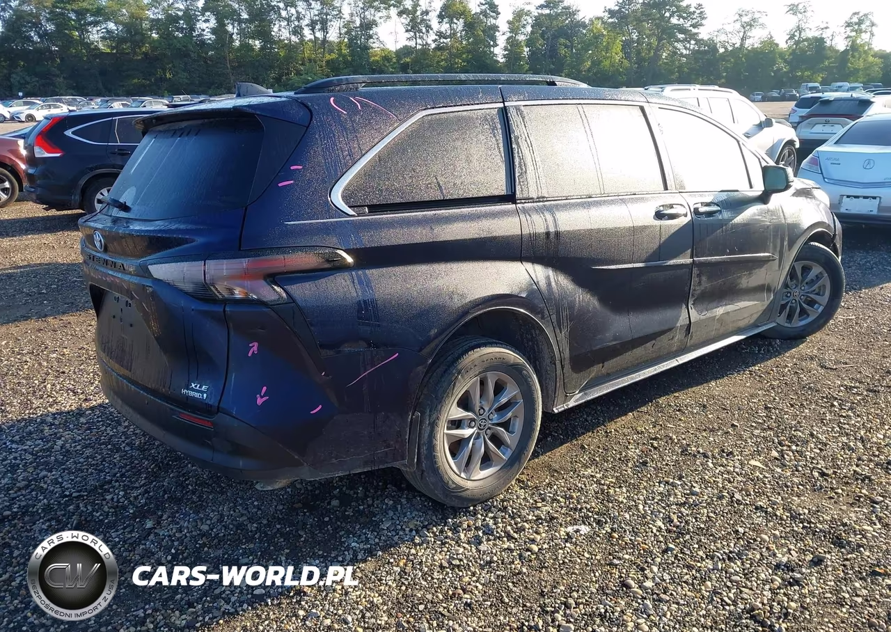 2024 Toyota Sienna Xle VIN:5TDJRKEC1RS211310 - 4