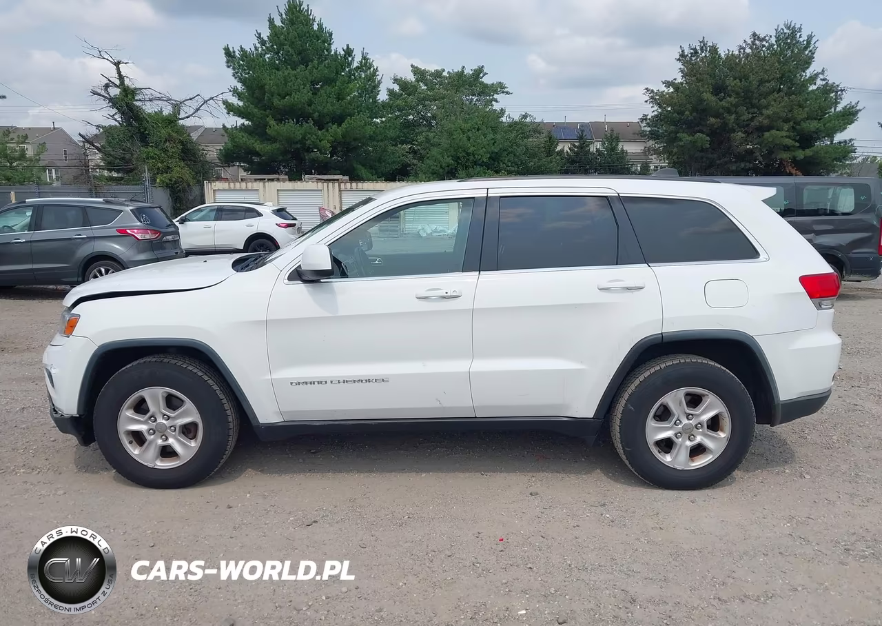 2014 Jeep Grand Cherokee Laredo VIN:1C4RJFAG7EC316679 - 14