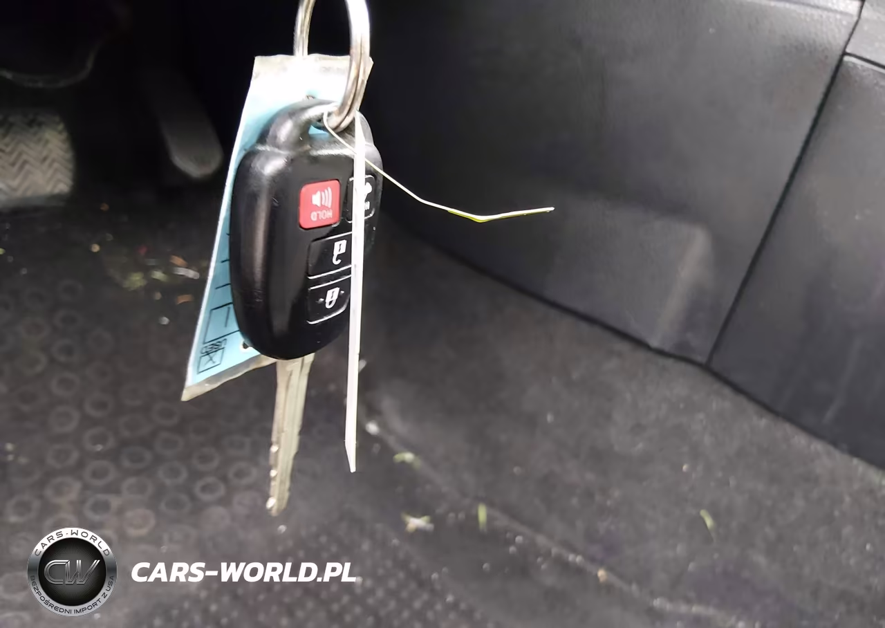 2015 Toyota Corolla S Plus VIN:2T1BURHE1FC235331 - 11