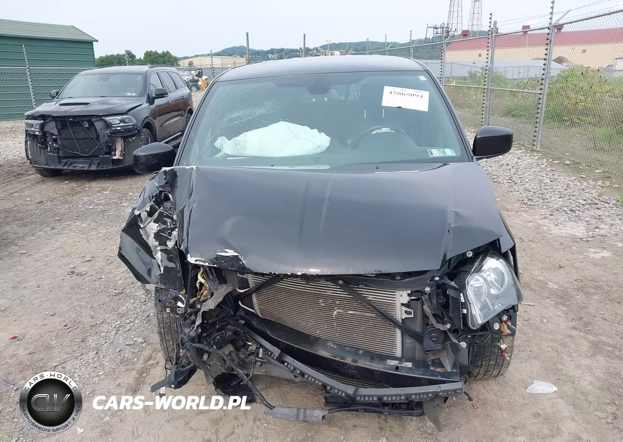 2019 Dodge Grand Caravan Gt VIN:2C4RDGEG5KR677855 - 12