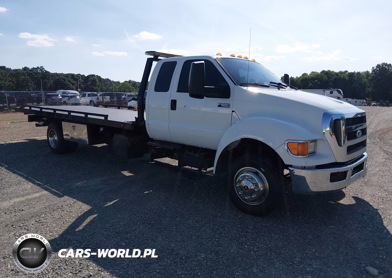 2015 Ford F-650 Xl-Xlt