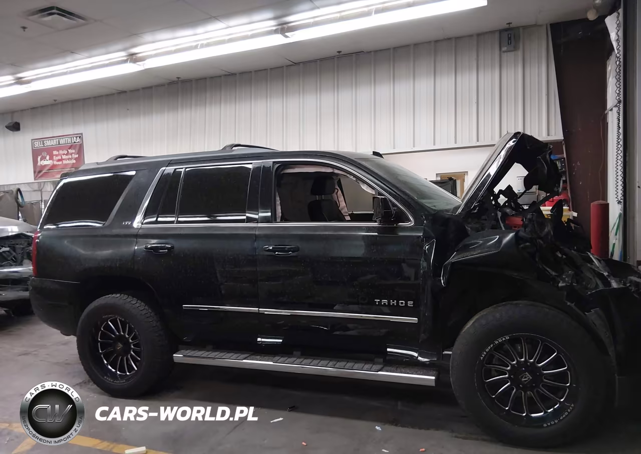 2016 Chevrolet Tahoe Lt VIN:1GNSCBKC3GR424272 - 13